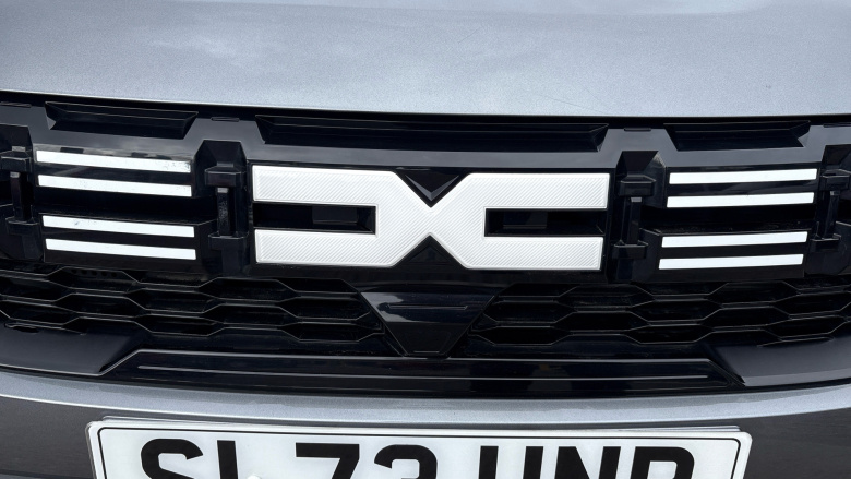 Dacia Jogger 1.6 HEV Extreme 5dr Auto Hybrid Estate